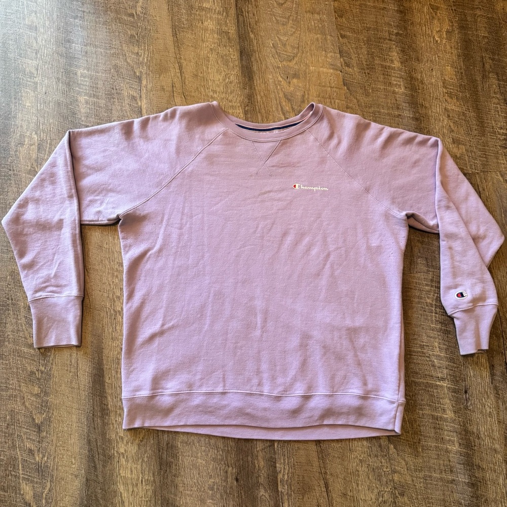 Champion Women’s 2XL Crewneck Sweatshirt Lavender/Lilac Pullover Logo Fleece